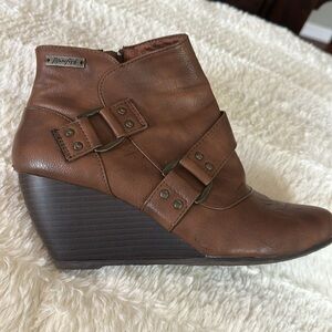 Blowfish brown booties